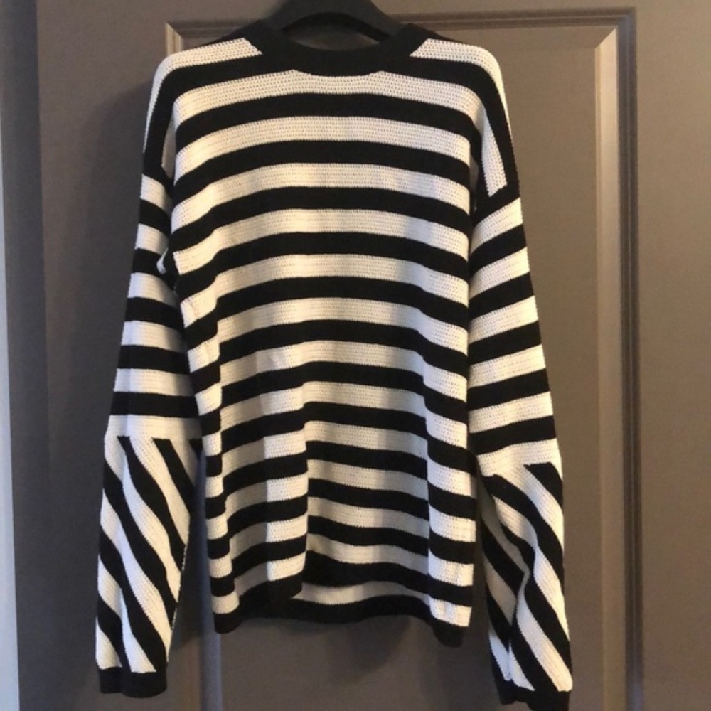 Joseph black and white oversized sweater S